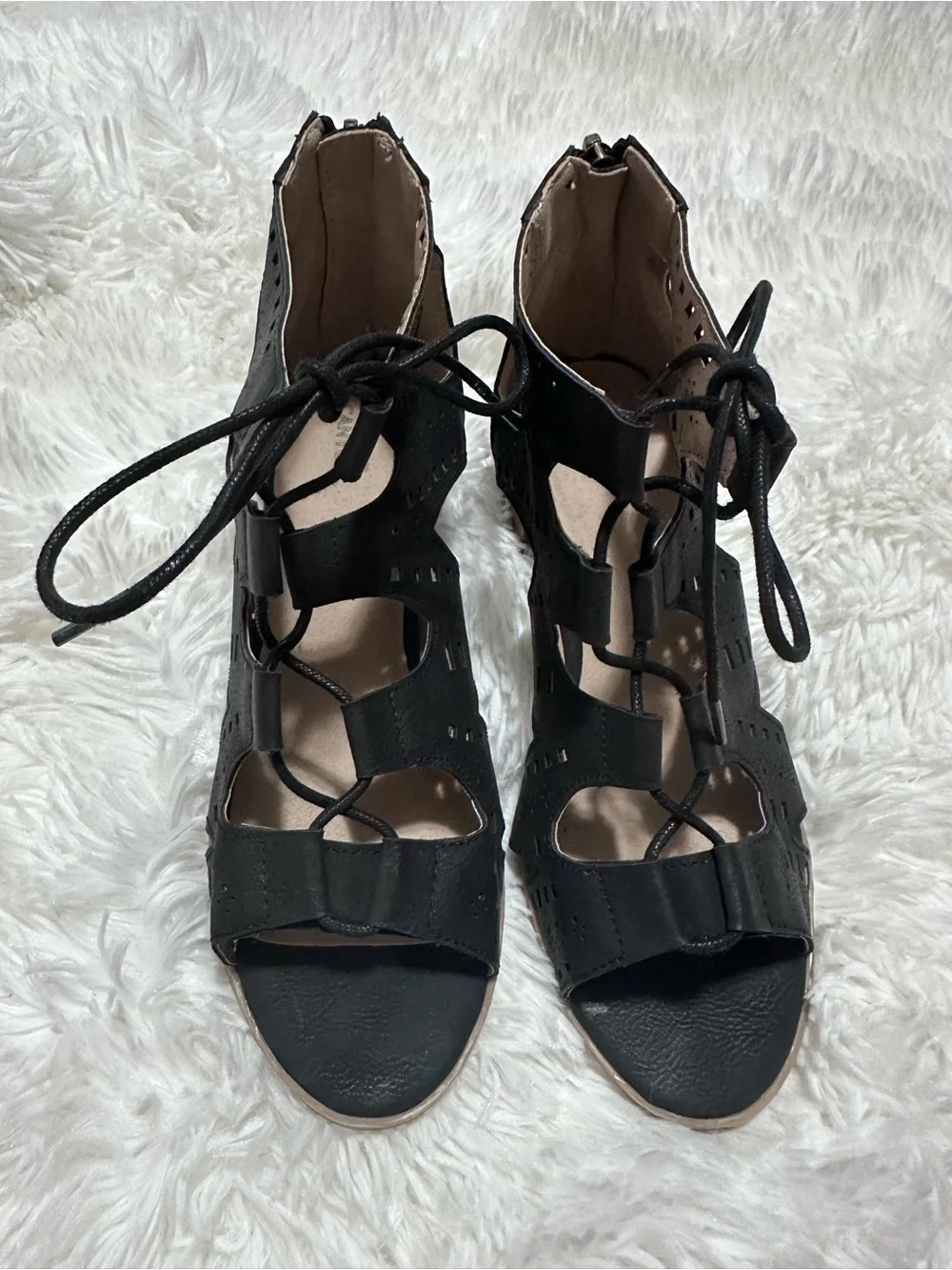 Harper Canyon Black Lace-Up Cutout Sandals